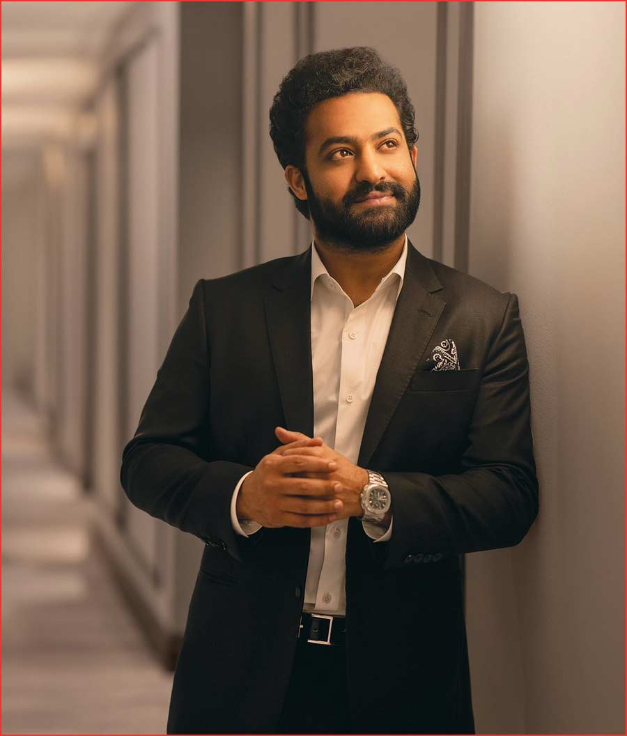 jr ntr  న్యూ ఇయర్ కి ఒక్కరోజు ముందే ఎన్టీఆర్ గిఫ్ట్