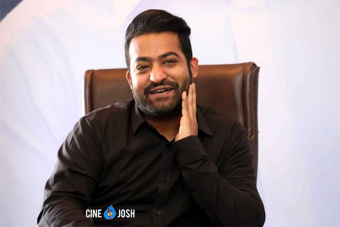 jr ntr,jai lava kusa movie,ntr next project,trivikram srinivas  ఎన్టీఆర్ ఈసారి రొమాంటిక్ గా వస్తున్నాడట!