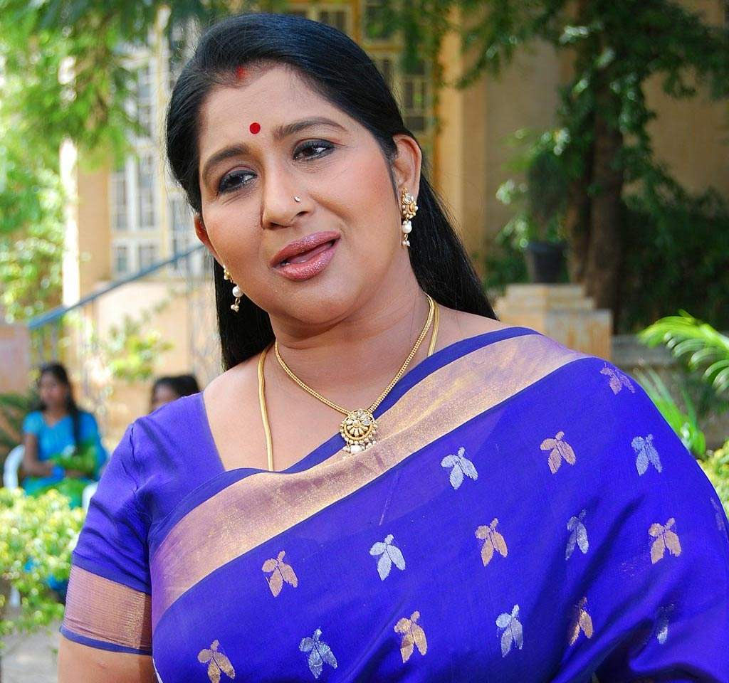 actress kavitha,kavitha son,dies of corona,kavitha husband,hospitalised  కవిత కొడుకు మృతి.. హాస్పిటల్ లో భర్త 