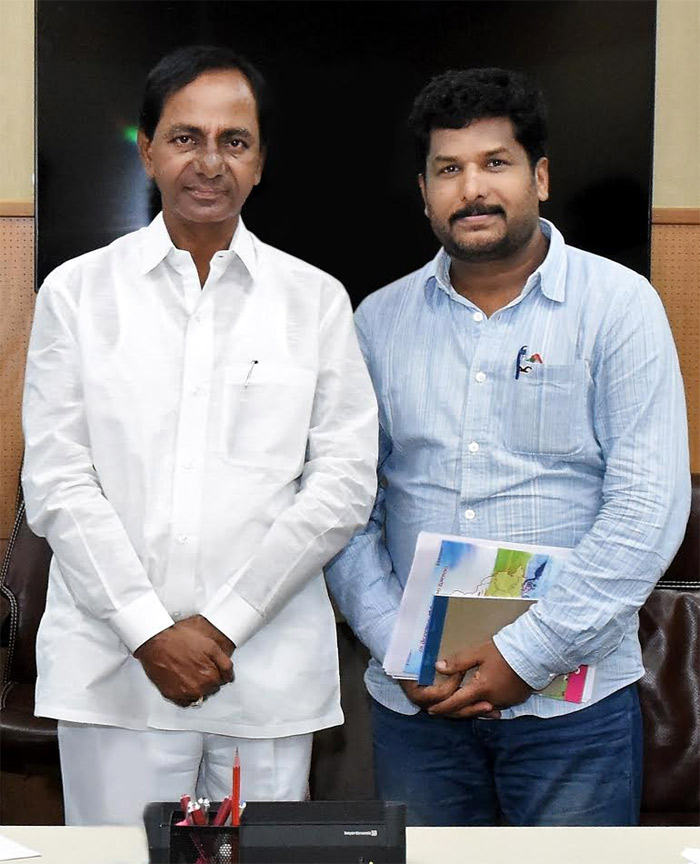 kcr,ts,trs,producer laxman konatham,director laxman,gulal movie  కేసీఆర్ గారి ఆలోచనలకి ప్రతిరూపం గులాల్..!