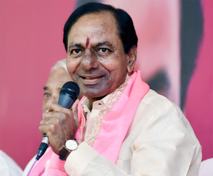 kcr,telangana,telangana government,media,tsr  కేసీఆర్‌ మాటల చాతుర్యం చూపించాడు! 