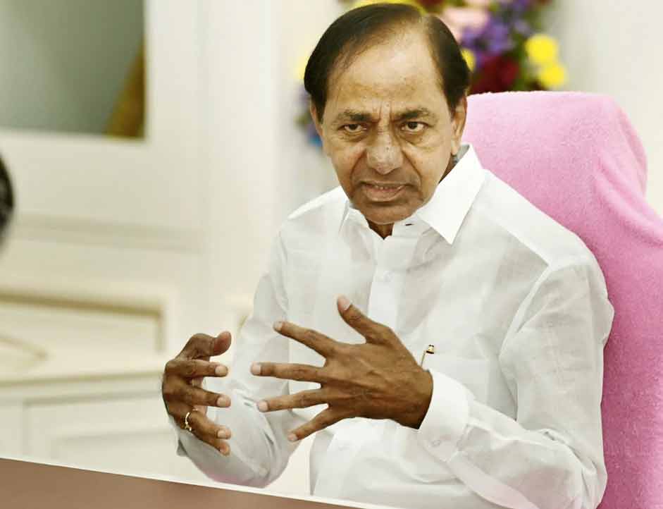 telangana elections 2023  ఉద్యోగులు ఓటు వేయకుండా KCR పక్కా స్కెచ్