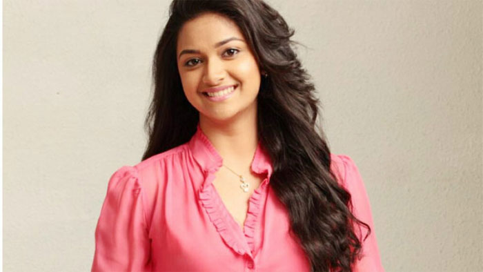 keerthi suresh,shootings,tollywood,corona,heroine  షూటింగ్స్‌పై కీర్తి సురేష్ రియాక్షన్ ఇదే..!