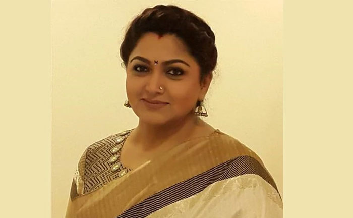 kushboo,tamil heroine,shocking facts,father  రెబెల్‌ లేడీ అంటే ఈవిడే....!