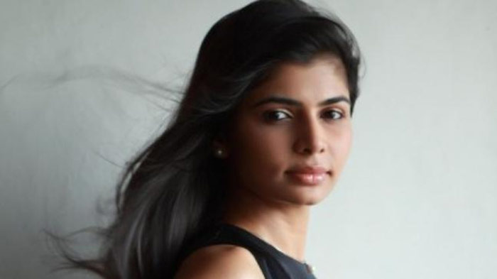 chinmayi,chinmayi sripadha,interview,trending,metoo,dinatantri  మోదీ, కమల్‌ కంటే ఈ లేడీ సింగరే టాప్! 