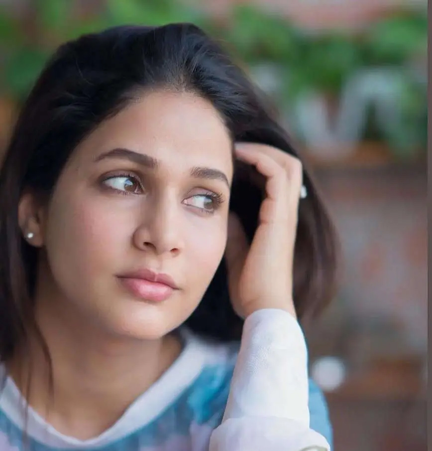 actress lavanya tripathi,lavanya tripathi,suffering from a rare disease  లావణ్య త్రిపాఠి కి ఆ జబ్బుందట