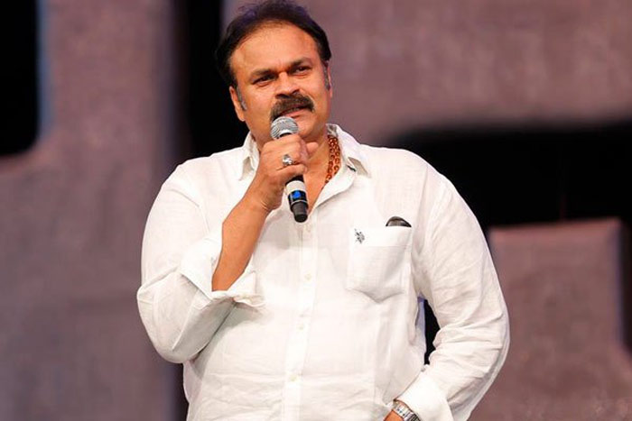 megastar chiranjeevi,mega brother naga babu,pawan kalyan,mahesh babu,ntr,prabhas  ఆసక్తిని రేపుతోన్న మెగాబ్రదర్‌ మాటలు..!