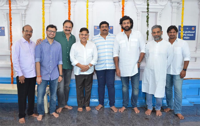 mega prince,varun tej,10th movie,launch,details  మెగా ప్రిన్స్ వరుణ్ తేజ్ 10వ మూవీ మొదలైంది