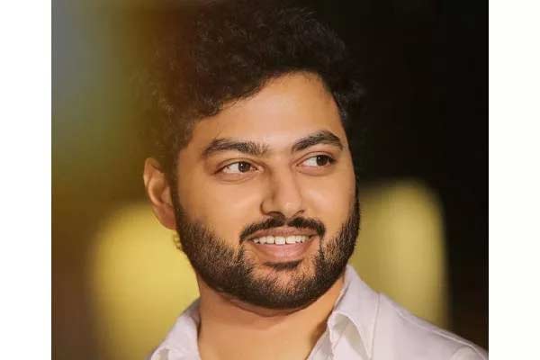 mokshagna  మోక్షజ్ఞ ఎంట్రీ ఆ మాస్ డైరెక్టర్ తోనా?