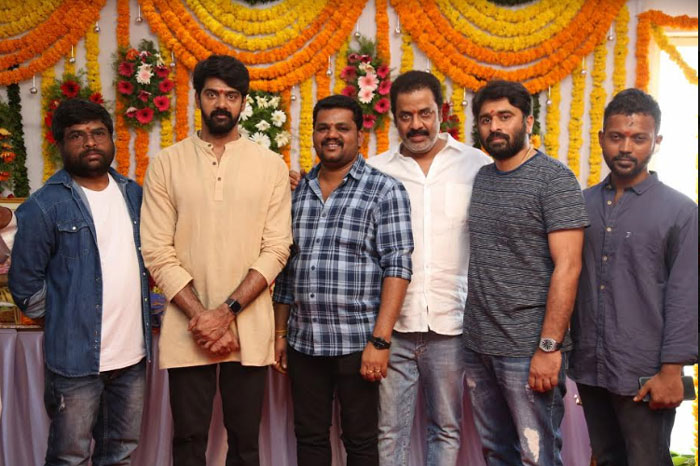 naveen chandra,venu madikonda,new movie,launch,details  నవీన్ చంద్ర కొత్త సినిమాకు క్లాప్ కొట్టారు