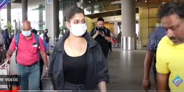 nayanthara,chennai,mumbai airport,vignesh shivan,javan movie,sharukh  నయనతార నువ్ సూపర్ అంతే