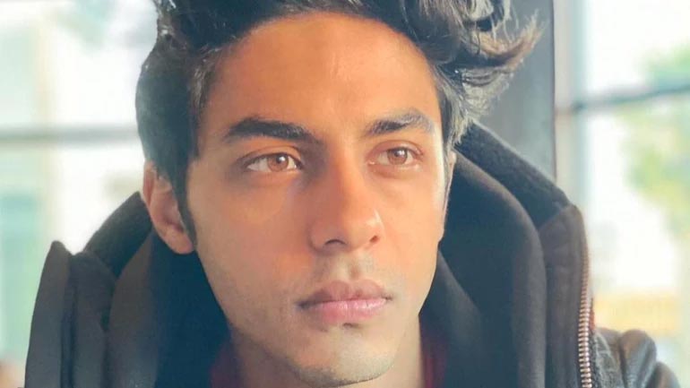 aryan khan,ncb court,shah rukh khan,shah rukh khan son aryan khan  షారుఖ్ కొడుకు ఫోన్ లో.. అలాంటి వీడియోస్  