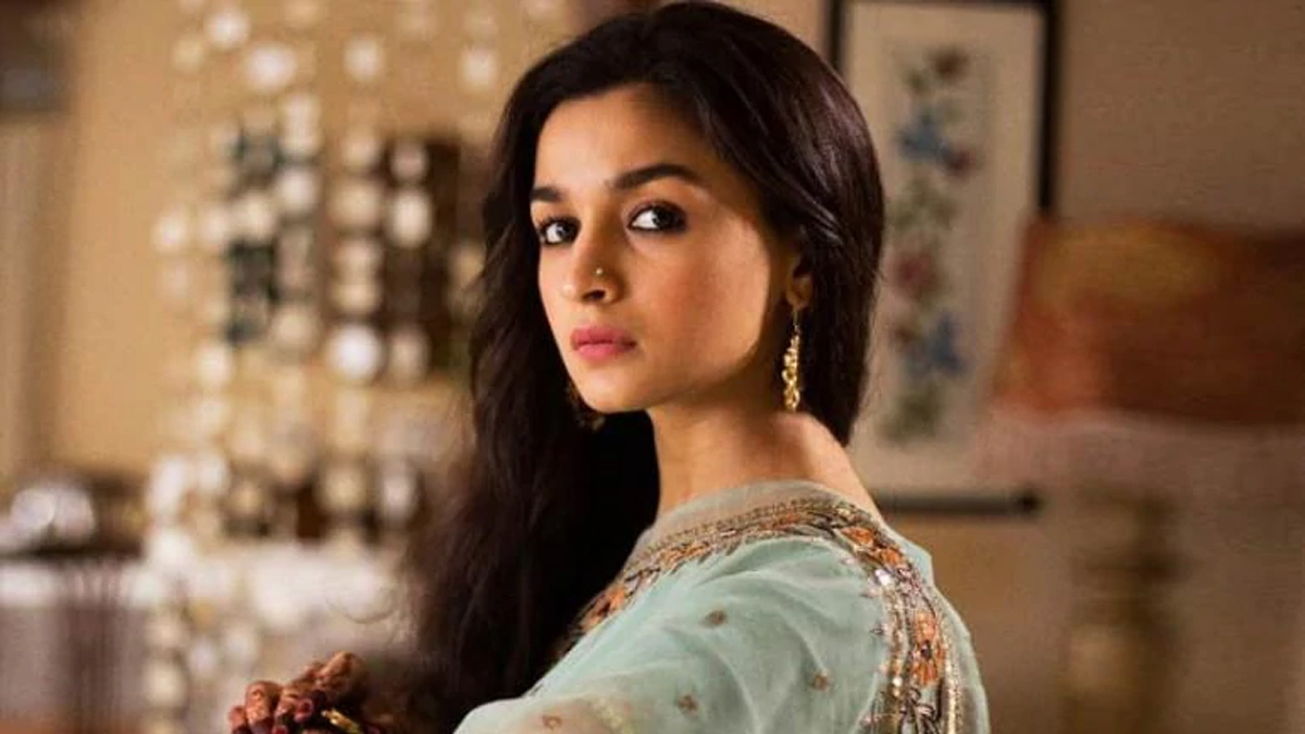 alia bhatt,rrr,sitha,netizens,social media  విమర్శలకు బాధపడను అంటున్న రాజమౌళి సీత!