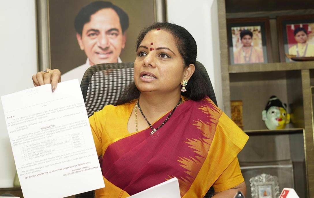 mlc kavitha  ఆంధ్రా.. కవితను ఏకేస్తున్న నెటిజన్స్