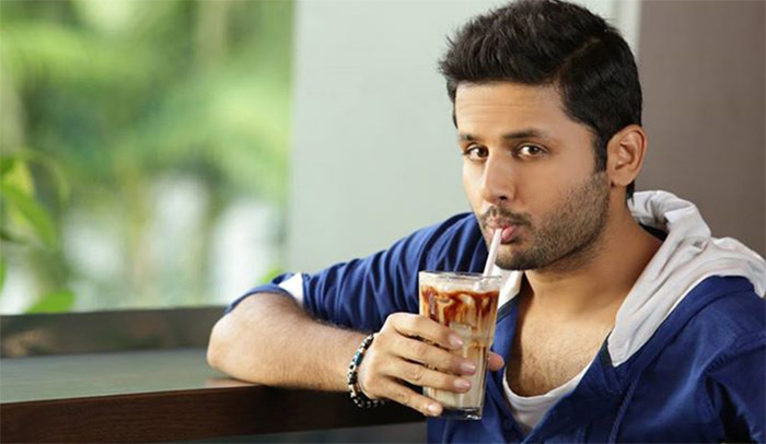 lie,mani sharma,hanu raghavapudi,lie movie,nithiin  నితిన్ తప్పు చేశాడంటున్నారు..!