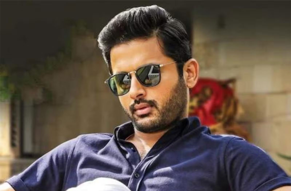 nithin,vakkantham vamshi  పోలీస్ యూనిఫామ్ లో నితిన్?