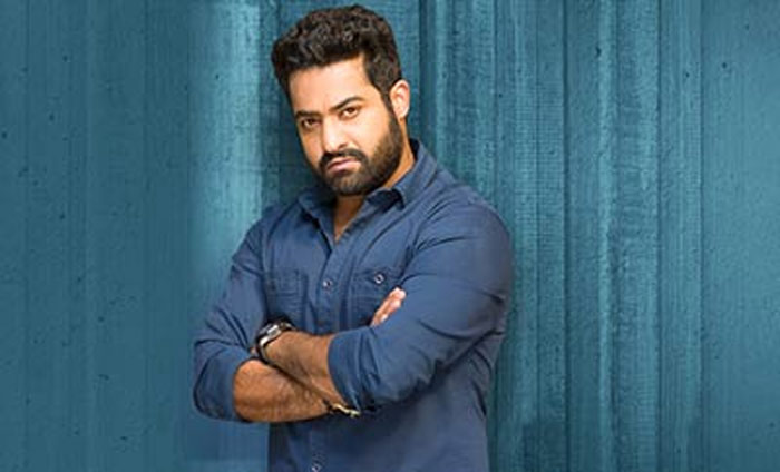 jr ntr,jai lava kusa,bobby,dubbing,young tiger ntr  ఎన్టీఆర్..అంటే ఏంటో ఇప్పుడు తెలుస్తుంది..!