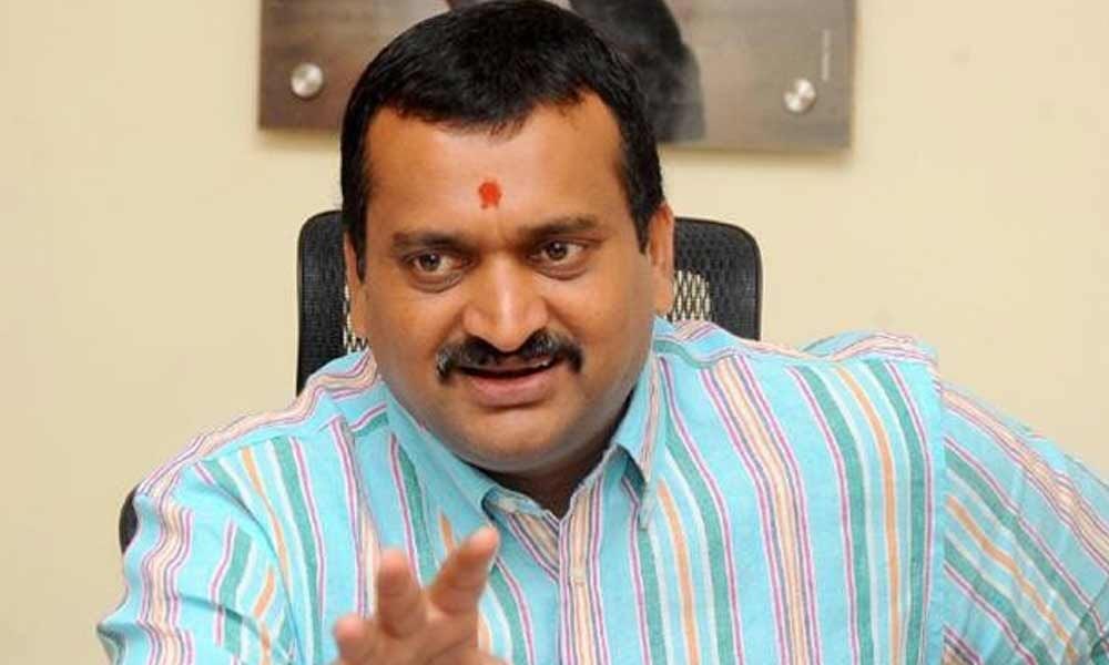 bandla ganesh  మరోసారి బండ్ల రాజకీయాలు 