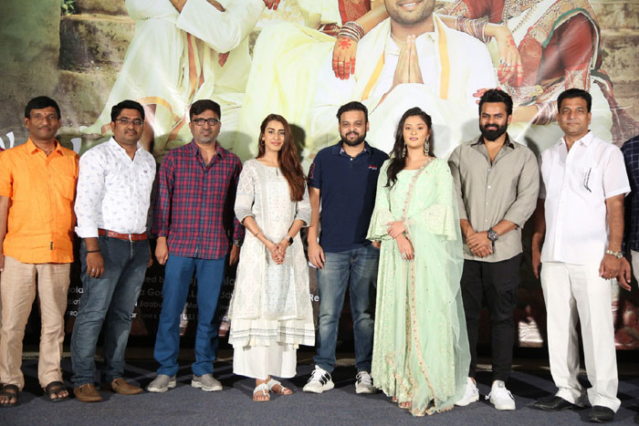 oorantha anukuntunnaru,teaser,release,sai dharam tej,event,highlights  ఊరంతా అనుకుంటున్నారు హిట్టని: సాయితేజ్