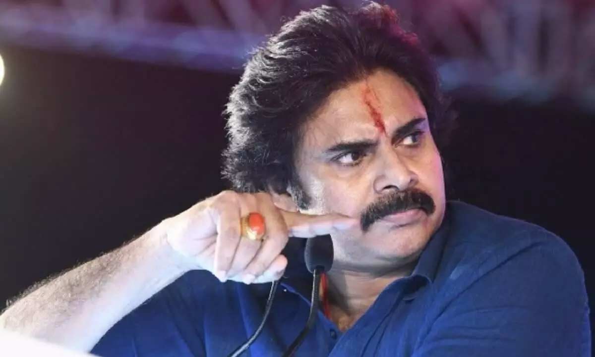 pawan kalyan  పవన్ విషయంలో మధనపడిపోతున్నారు 