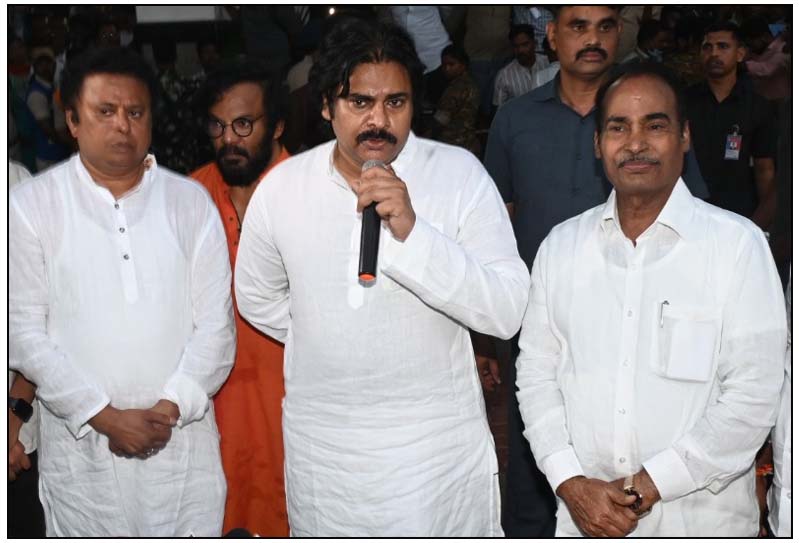 pawan kalyan  బాబుగారు - దయచేసి హోం శాఖ నాకివ్వండి