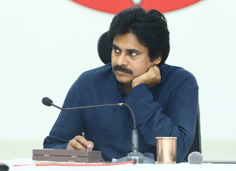 pawan kalyan,movies,health condition,movies update,pawan photos,ak remake,hari hara veeramallu  పవన్ గ్యాప్ ఎప్పటివరకు 