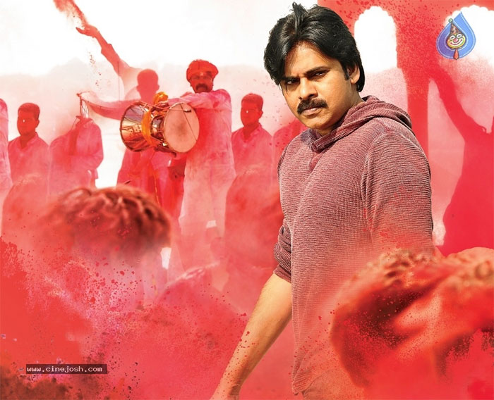 pawan kalyan,agnathavasi,pawan kalyan acting  పవన్ లేజీనెస్ పవర్ కనిపించింది..! 