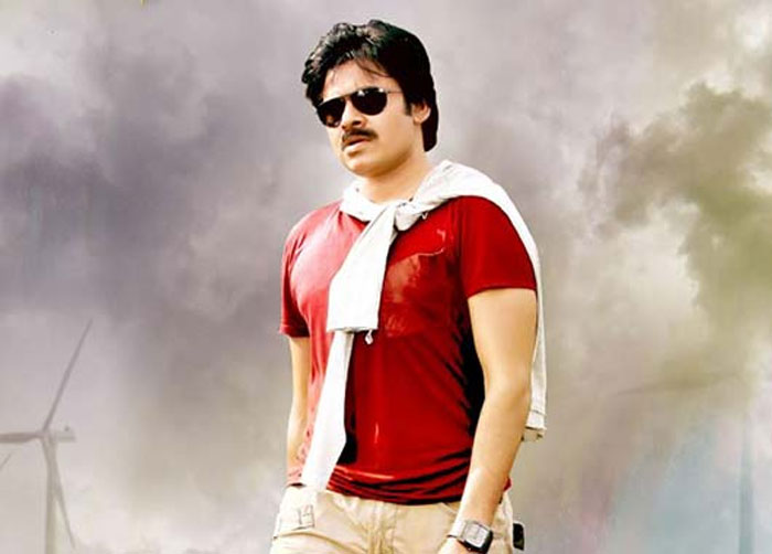 pawan kalyan,movie shooting,politics,3 hours,power star pawan kalyan  పవన్ రీ ఎంట్రీ: అసలు ట్విస్ట్ ఇదే!