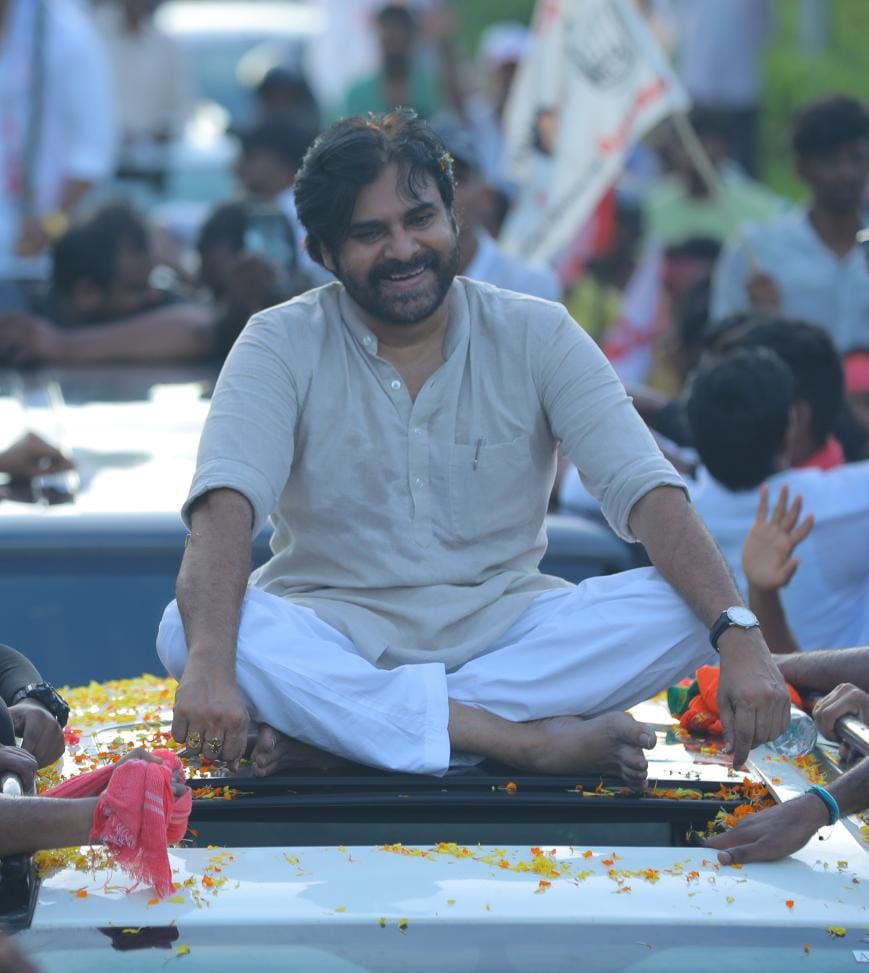 pawan kalyan  పవన్ కళ్యాణ్ కి అనారోగ్యం