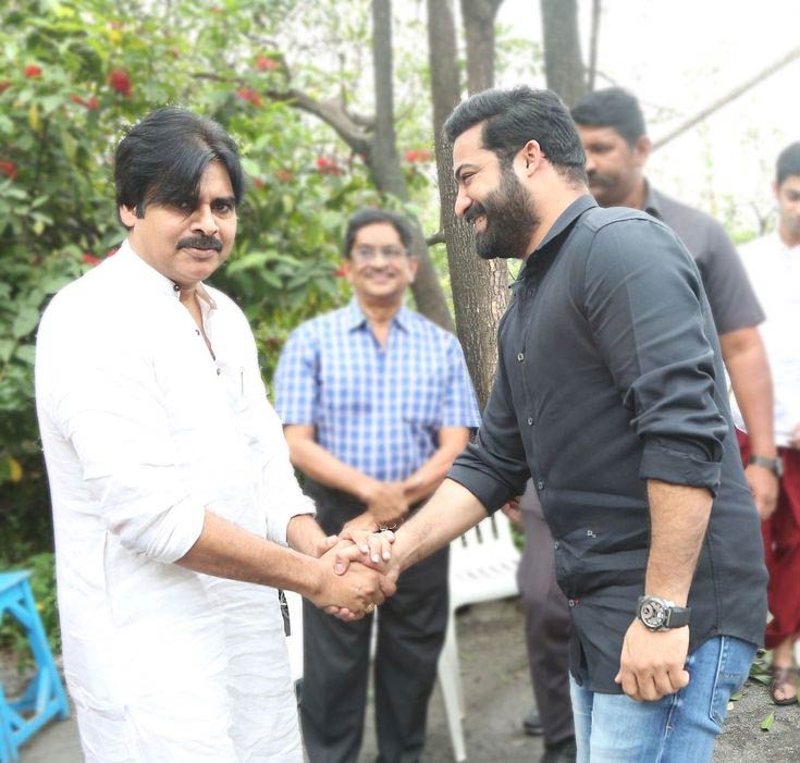 pawan kalyan  దేవర టీమ్ కు పవన్ విషెస్