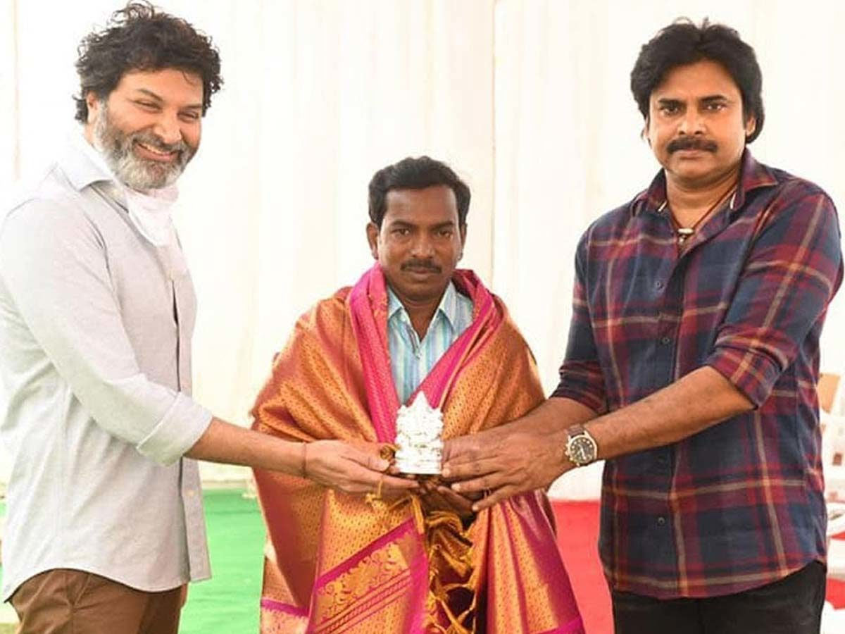 pawan kalyan,ak remake,pawan - rana combo,penchal das song,ayyappanum koshiyum remake,sagar k chandra,trivikram  పవన్ ఏకే రీమేక్ లో పెంచల్ దాస్ పాట