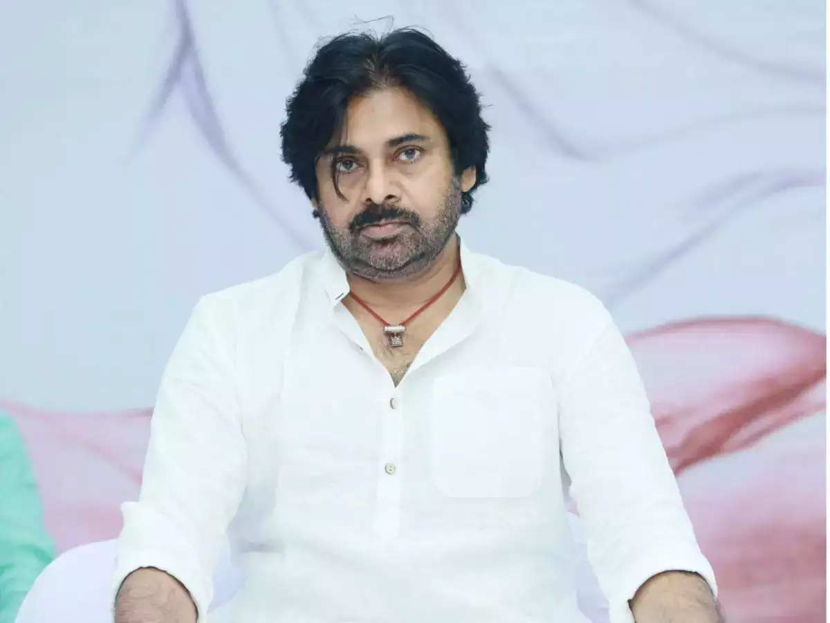 pawan kalyan  పవన్ కళ్యాణ్ మారాల్సిన టైమ్ వచ్చింది 