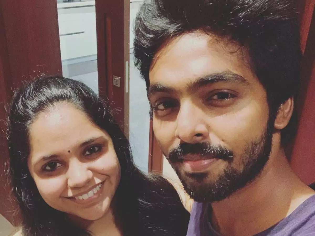 gv prakash  భార్యతో విడిపోయిన మ్యూజిక్ డైరెక్టర్ జీవి 