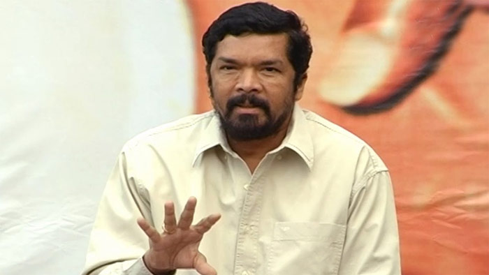 posani krishna murali,prajarajyam party compaign,chiranjeevi  చిరుకి కాపు ముద్రే పెద్ద మైనస్‌ అయింది! 