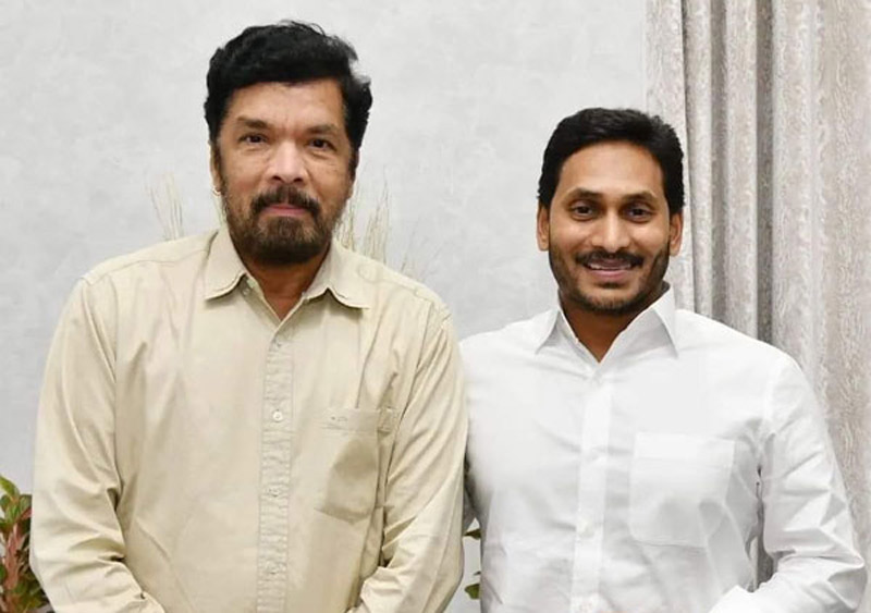 ys jagan,posani krishna murali,ap film development corporation chairman,posani,ap government  పవన్‌ కళ్యాణ్‌ని తిట్టిన పోసానికి పదవి