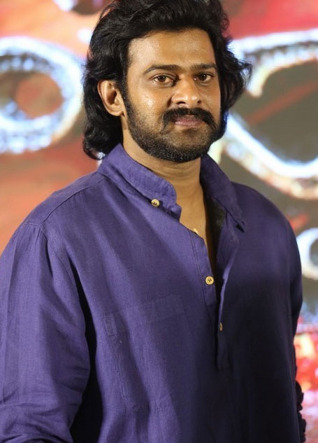 prabhas,baahubali,next movies,line,image,crage,own banners  వరస చిత్రాలను లైన్‌లో పెడుతున్న ప్రభాస్‌...! 