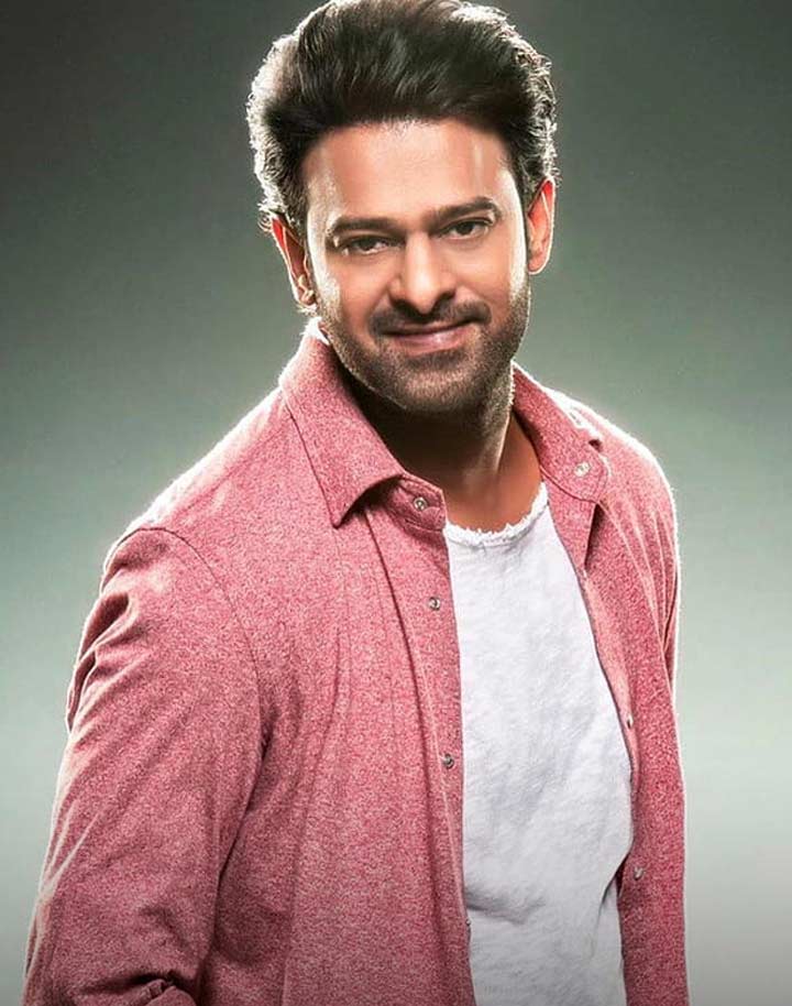 prabhas  ఉక్కిరి బిక్కిరవుతున్న ప్రభాస్ ఫాన్స్  