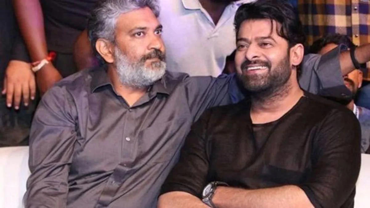 prabhas  ప్రభాస్ ఫ్యాన్స్ ని కన్ఫ్యూజ్ చేసిన రాజమౌళి 