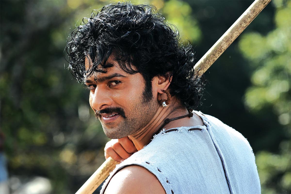 prabhas,new look,adipurush,young rebel star  ‘ఆదిపురుష్’ కోసం ప్రభాస్ ప్రయత్నాలు స్టార్ట్!