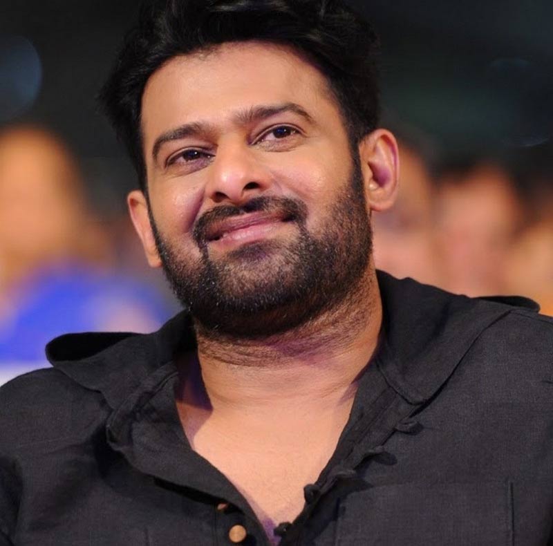 prabhas  సర్జరీ పూర్తి-విశ్రాంతిలో ప్రభాస్ 