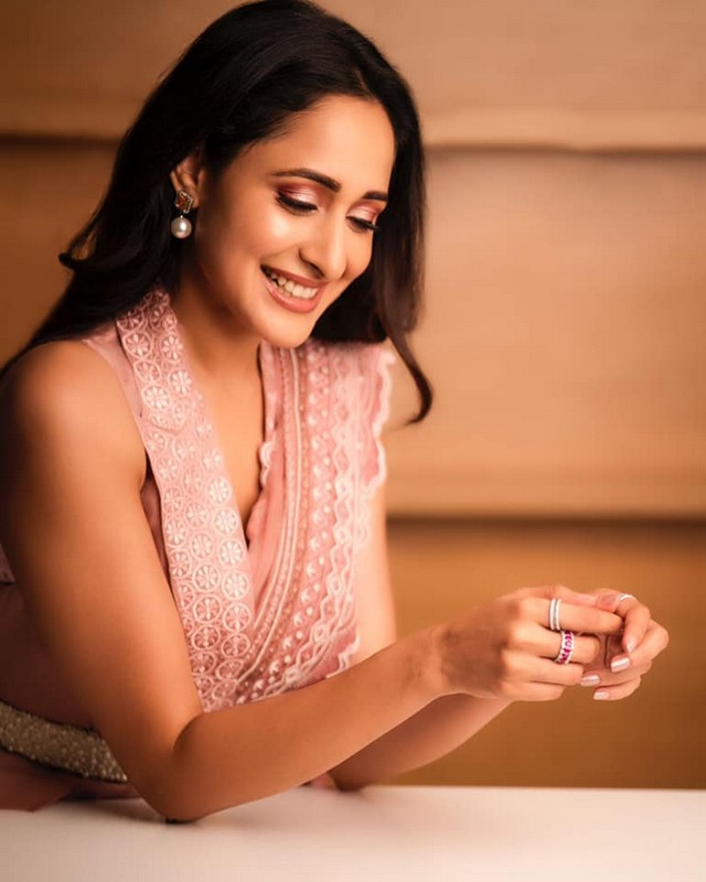 pragya jaiswal,akhanda heroine pragya,pragya jaiswal latest pics viral,akhanda heroine pragya jaiswal,pragya jaiswal images,pragya jaiswal pics