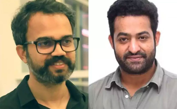 prashanth neel,jr ntr,trivikram,remuneration,rrr,kgf  ప్రశాంత్ నీల్, ఎన్టీఆర్ మూవీ ముచ్చట్లు నిజమేనా?