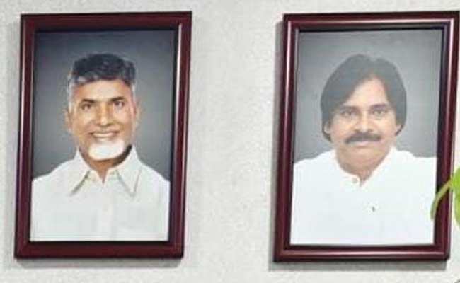 chandrababu  పవన్ కి ప్రయారిటీ.. వాళ్ళ ఏడుపు  స్టార్ట్ 