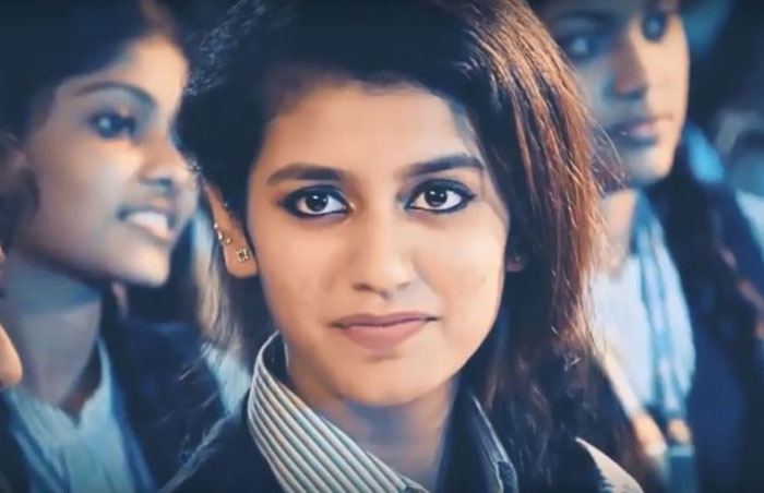 priya prakash varrier,internet sensation,only phone no sim  ప్రియా వారియర్‌కి ఇంకా స్వేచ్చ రాలేదట! 