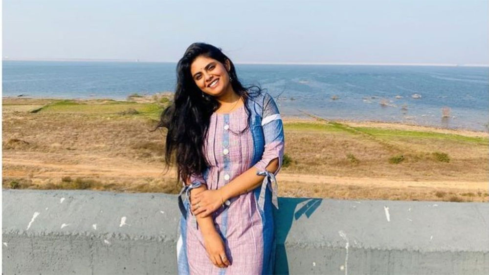 puri jagannadh,puri daughter pavitra,tollywood  పూరి-ఛార్మి మధ్యలో పవిత్ర పూరి