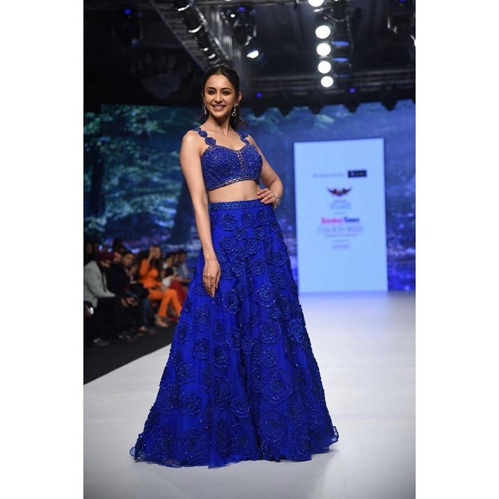 rakul preet,rakul ramp walk photos,rakul preet ramp walk,bombay times fashion week