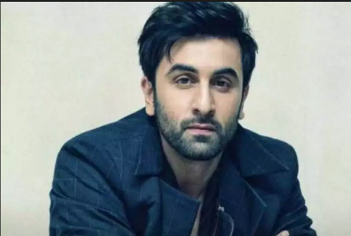 ranbir kapoor,6 crores,per day,remuneration,sanju success  ఈ హీరోకి రోజుకి 6 కోట్లు కావాలంట..!