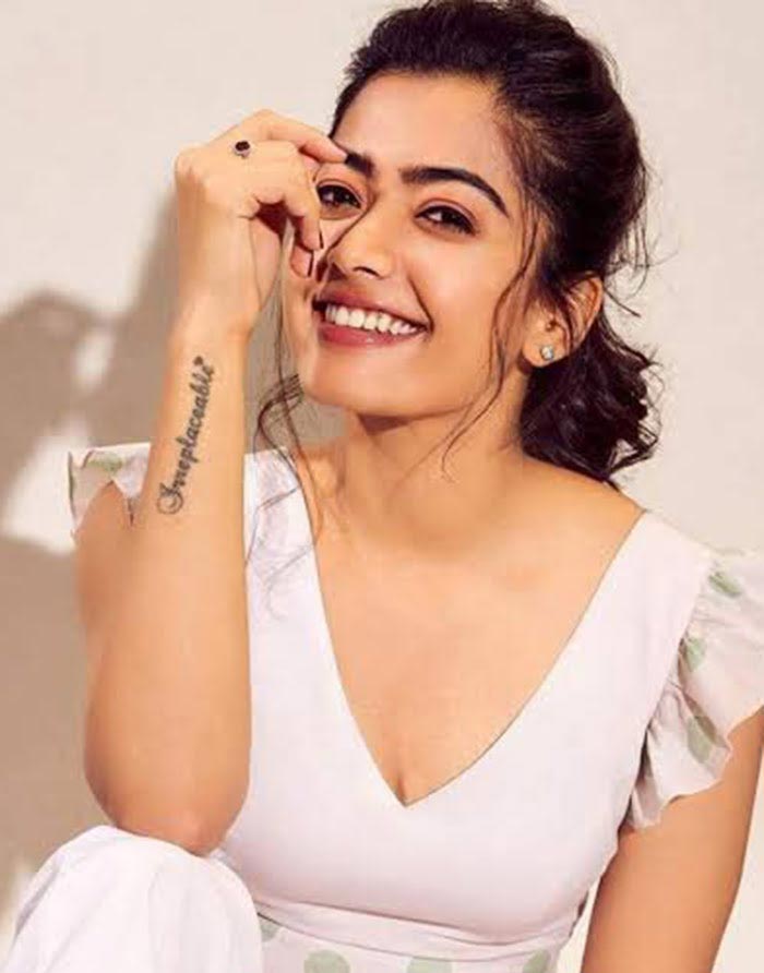 rashmika mandanna  రష్మిక లక్కే లక్కు 