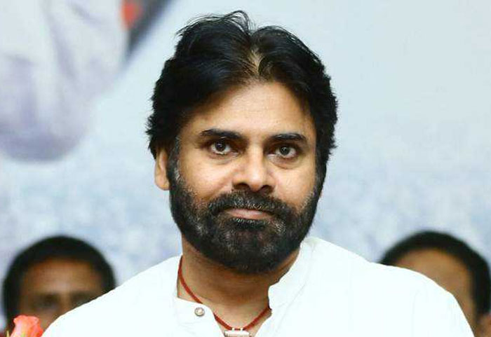 pawan kalyan,janasena party,janasena leaders,ysrcp,politics  ఖంగుతిన్న జనసేనాని.. ఇకపై ఆచితూచి..!