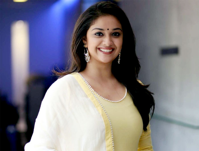 keerthi suresh,telugu movies,kollywood,star heroes,mahanati  కీర్తి.. తెలుగుకి నో చెప్పడానికి కారణమిదే!